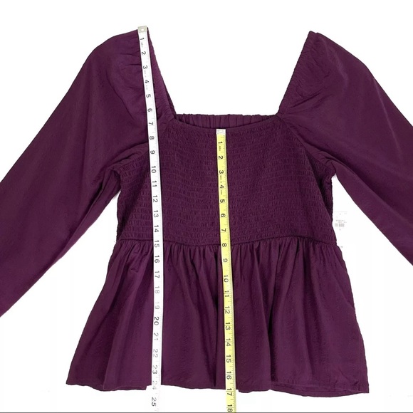 Old Navy Womens Seersucker Smocked Babydoll Blouse Peplum Peasant Large Purple - Picture 13 of 14